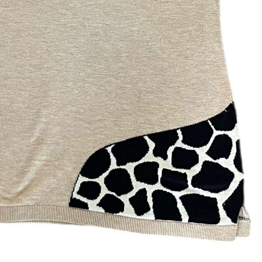 Giraffe Safari Knit  Sweater Petite M Classic Animal Print Indie Fall Chic - Picture 4 of 6